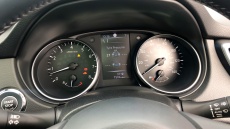 Nissan Qashqai 1.6 DiG-T Tekna [Glass Roof pack] 5dr Petrol Hatchback